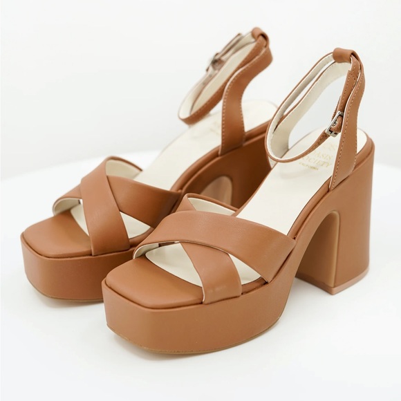 Norah brown heels - Picture 1 of 8